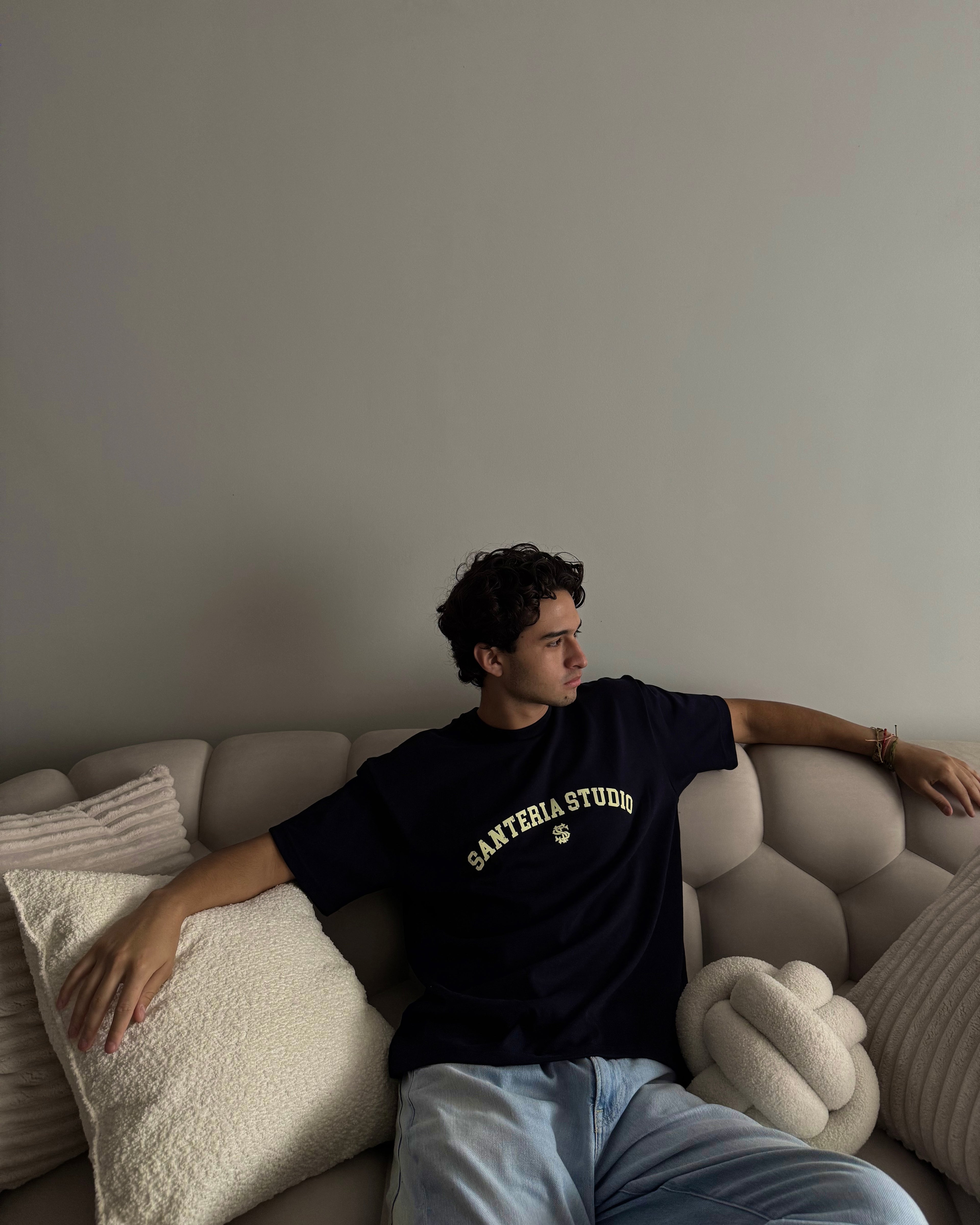 COLLEGE ARCH NAVY T-SHIRT