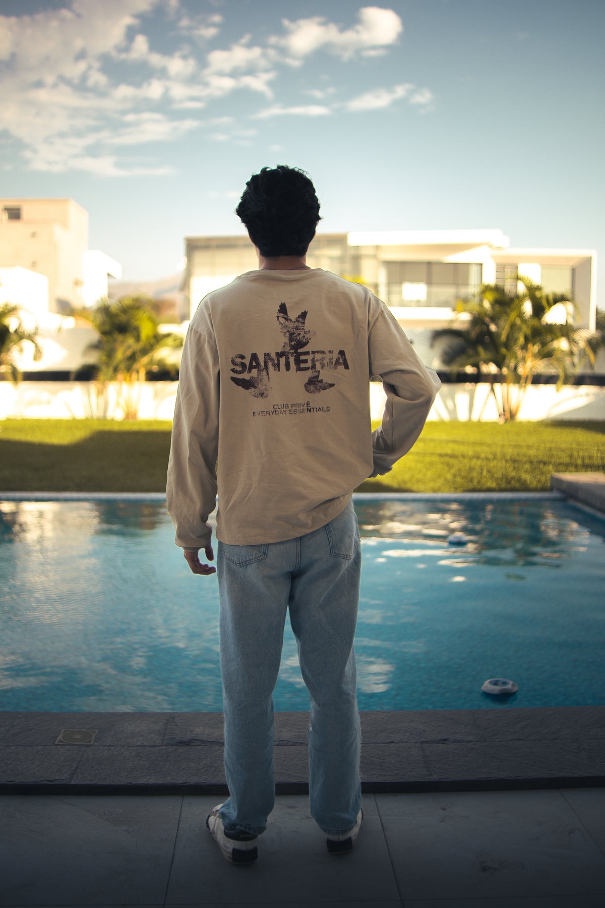 PRIVE ESSENTIAL LONGSLEEVE