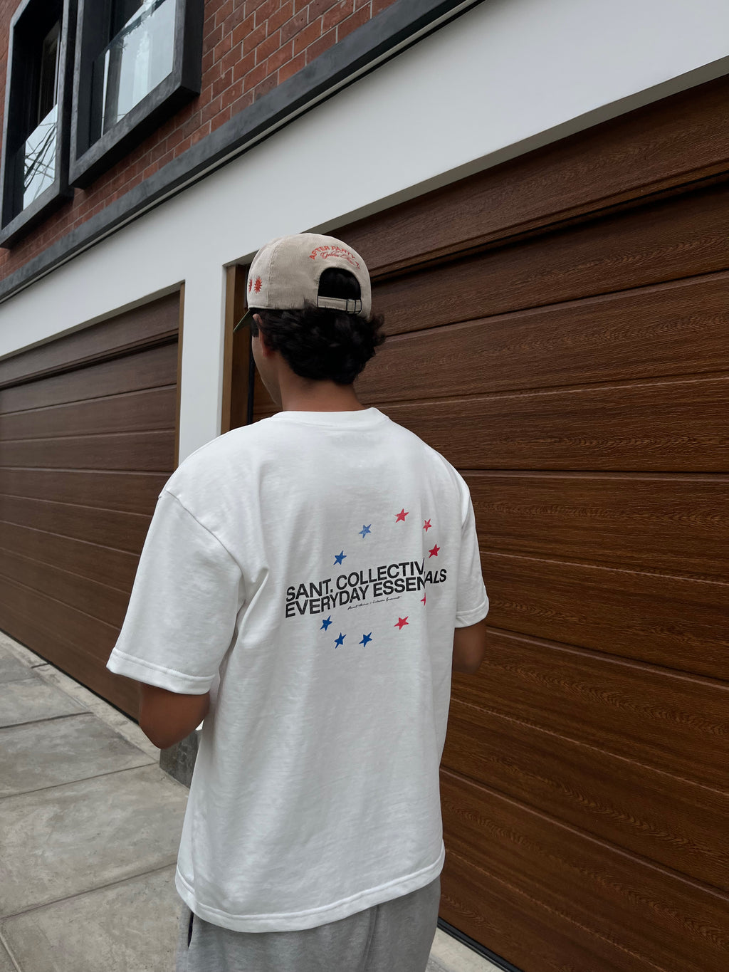 GLOBAL STARS T-SHIRT